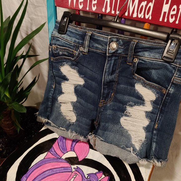 American Eagle High Rise Shorts - Picture 7 of 8